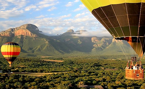 Ballooning under the Blyde Canyon